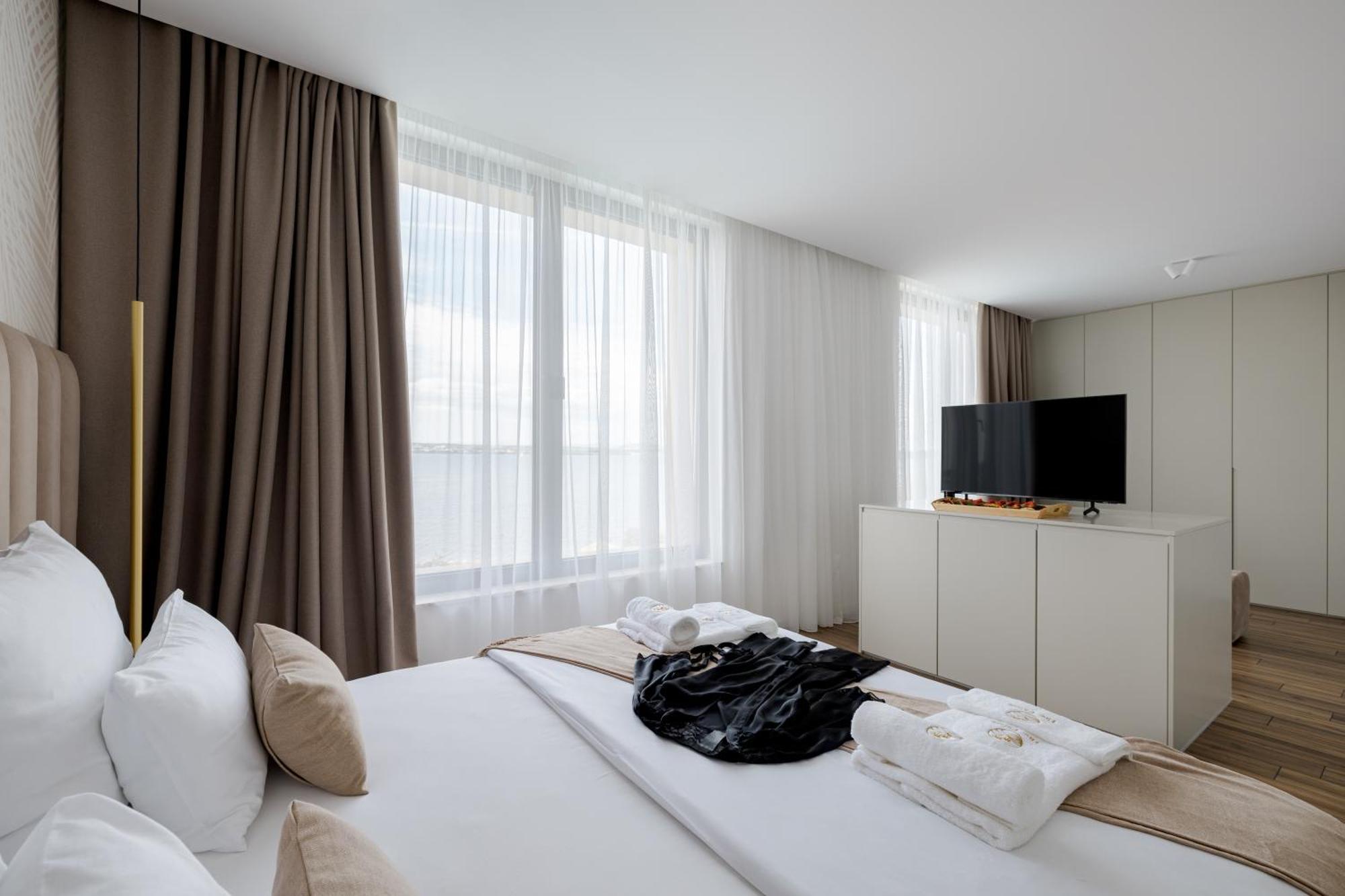 The Palms Resort Ткон Экстерьер фото